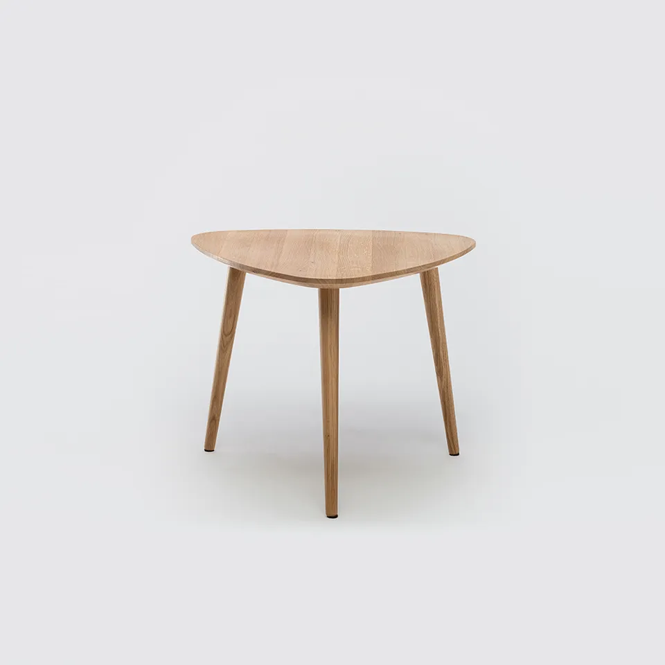 arctic-holz-primera-kolmio-tisch-eiche-gr-e-s-massiv image 1